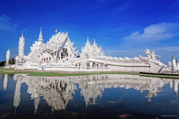 white temple chiang rai thai lan 