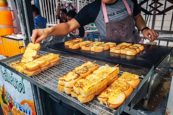 banh mi bo toi chatuchak thai lan