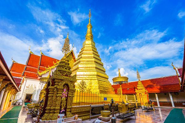 wat phra that cho hae thailand