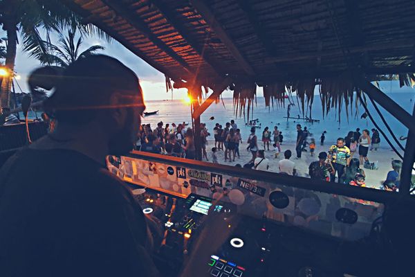 maya beach club thailand