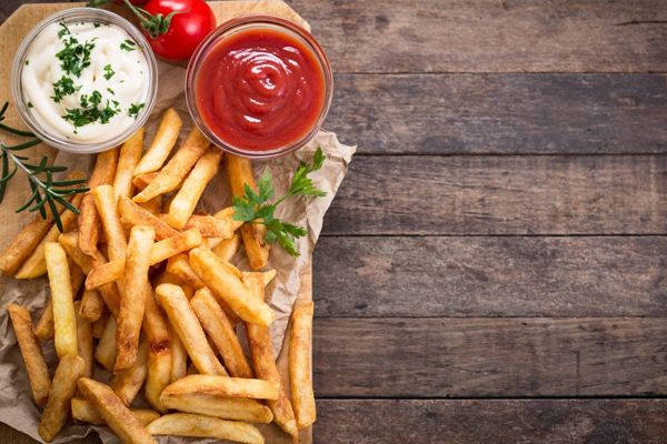 Top 7 món ăn vặt Hà Nội được giới trẻ yêu thích nhất