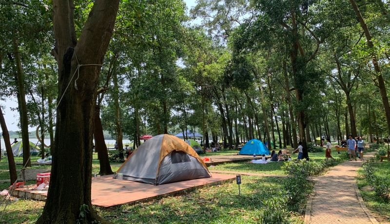 ham rong lakeside dia diem du lich soc son ha noi