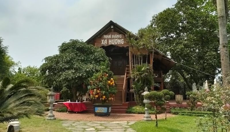 nha hang xa huong ba vi