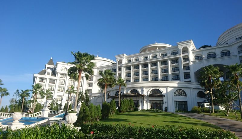 khong gian vinpearl resort spa ha long 