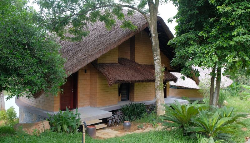 khuon vien nha bo ket tomodachi retreat làng mít 