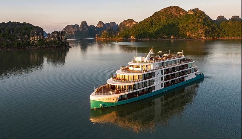 capella cruise halong