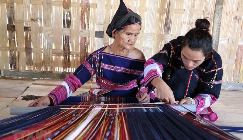 justfly ban lac mai chau hoa binh