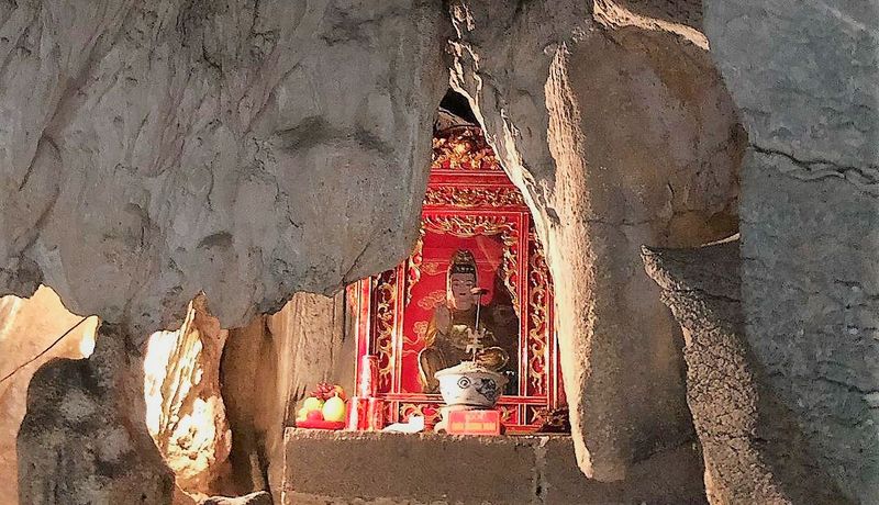 justfly chua bich dong ninh binh