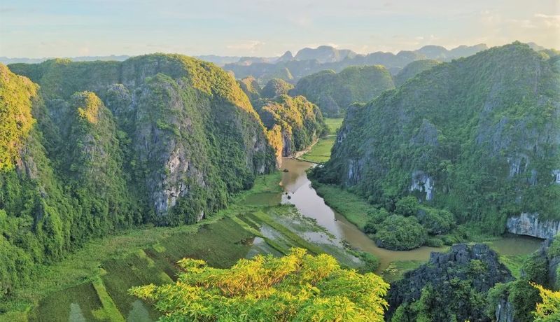 justfly hang mua ninh binh