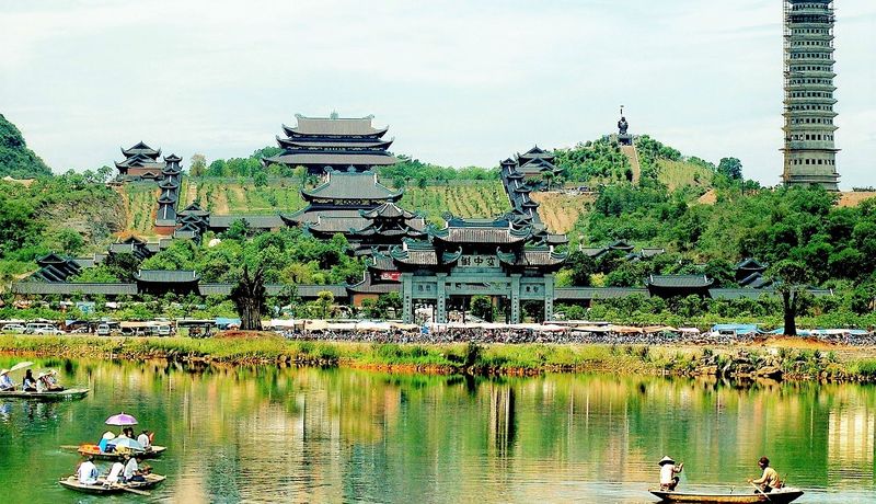 chua bai dinh ninh binh