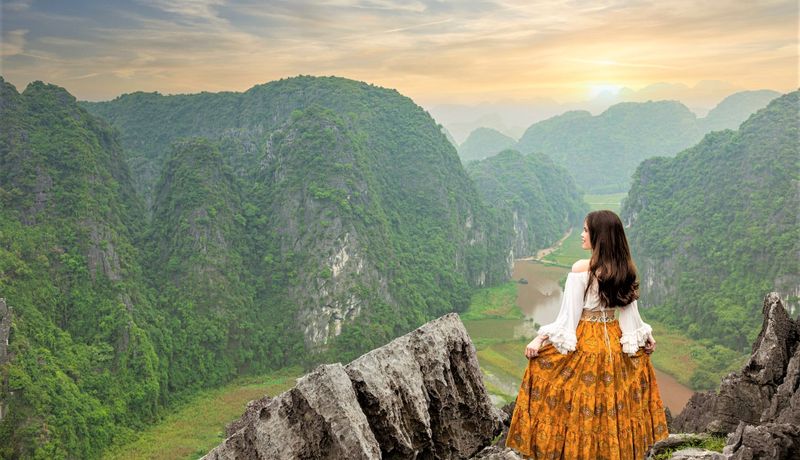 justfly hang mua ninh binh