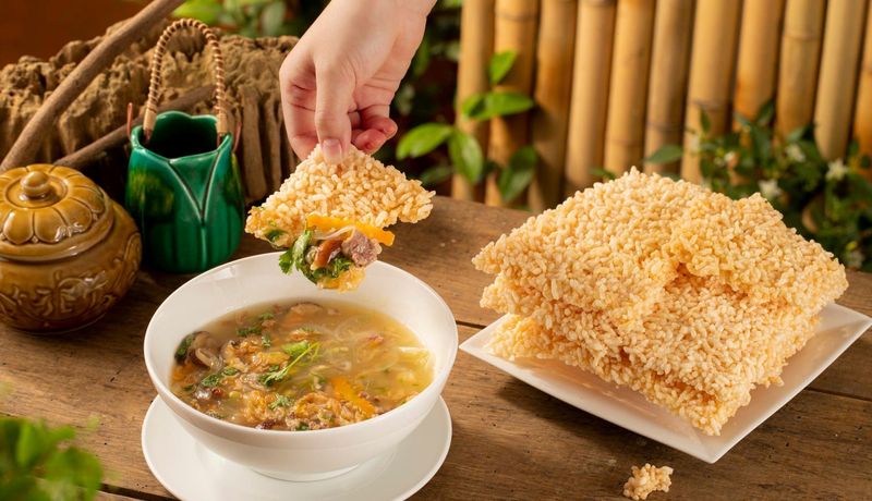 dac san com chay ninh binh