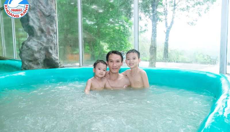 khoang xanh suoi tien ba vi