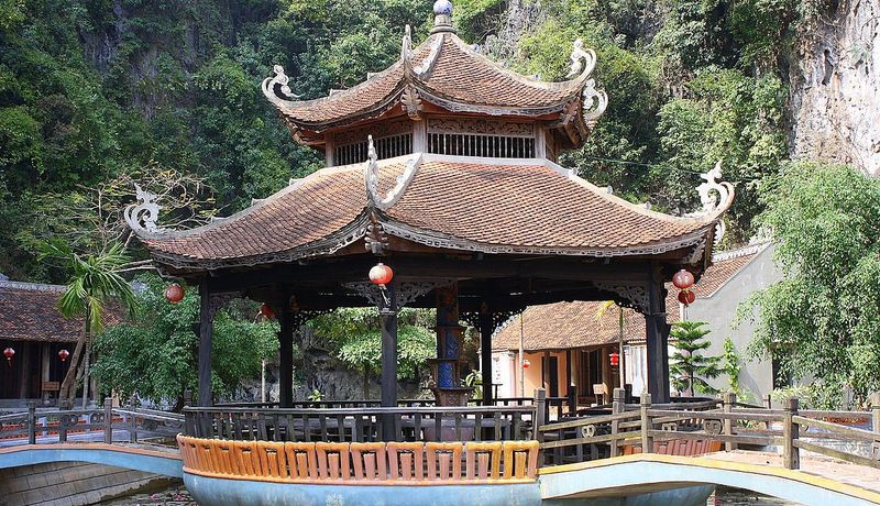 co vien lau ninh binh 