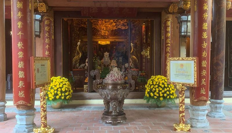 den bach ma ha noi 