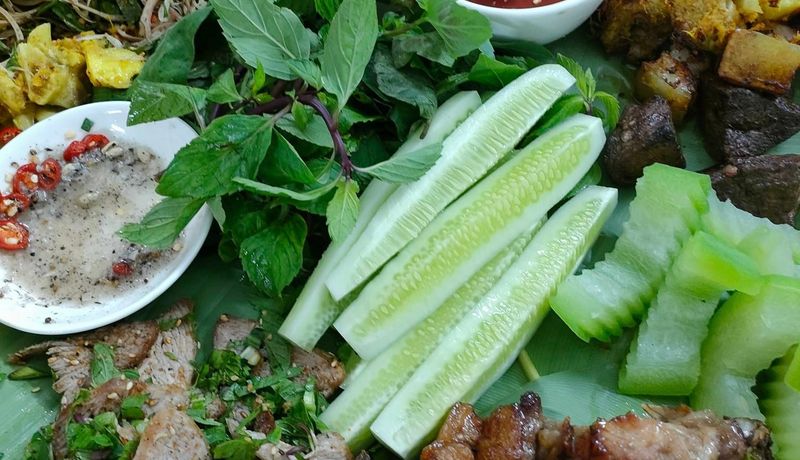 nha hang tan vien son tay ha noi 
