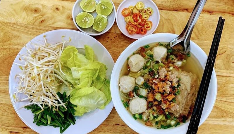 hu tieu minh hien vung tau