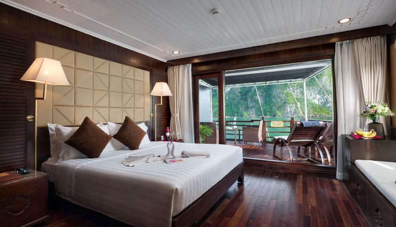 royal suite pelican glory pelican cruise ha long
