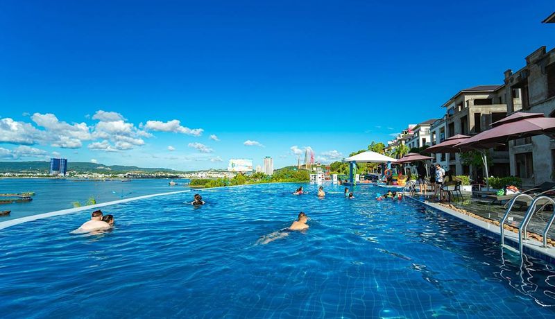 dlioro hotel resort ha long 