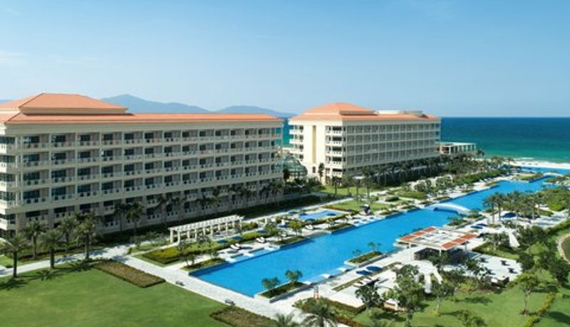 sheraton grand da nang resort