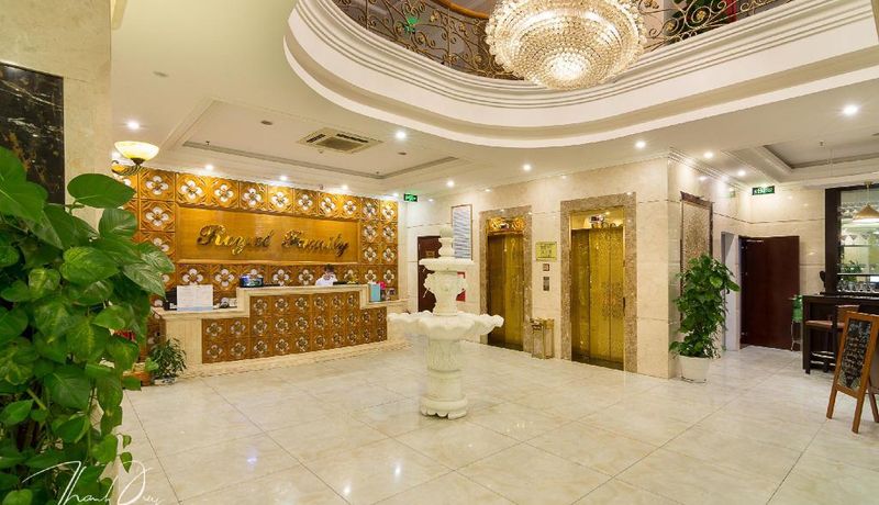 royal-family-hotel-da-nang