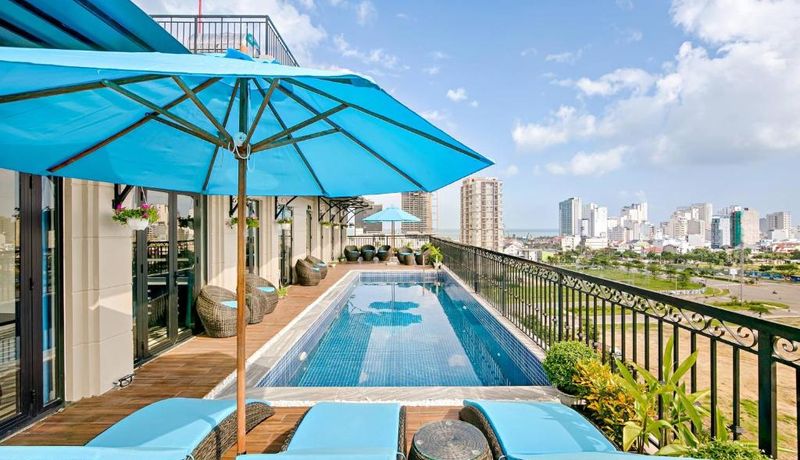  the-herriott-hotel-suite-da-nang