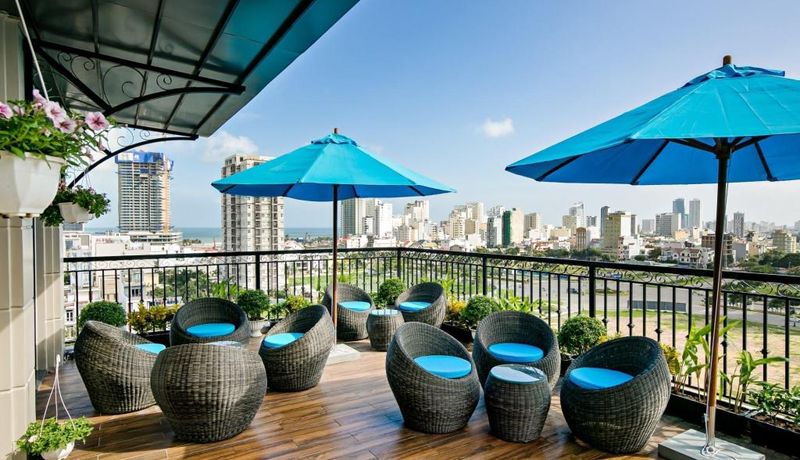  the-herriott-hotel-suite-da-nang
