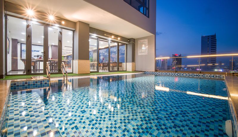 quoc cuong center hotel da nang