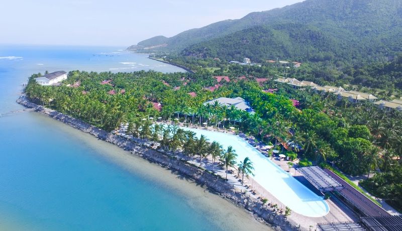 diamond bay resort spa nha trang