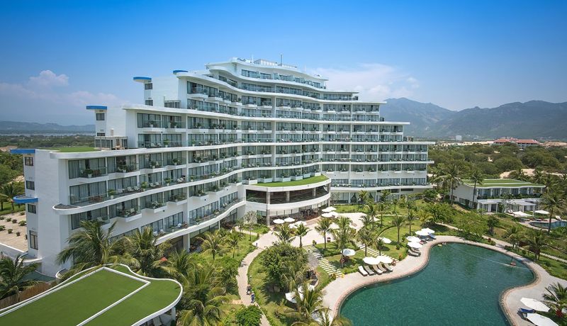 cam ranh riviera beach resort spa nha trang 