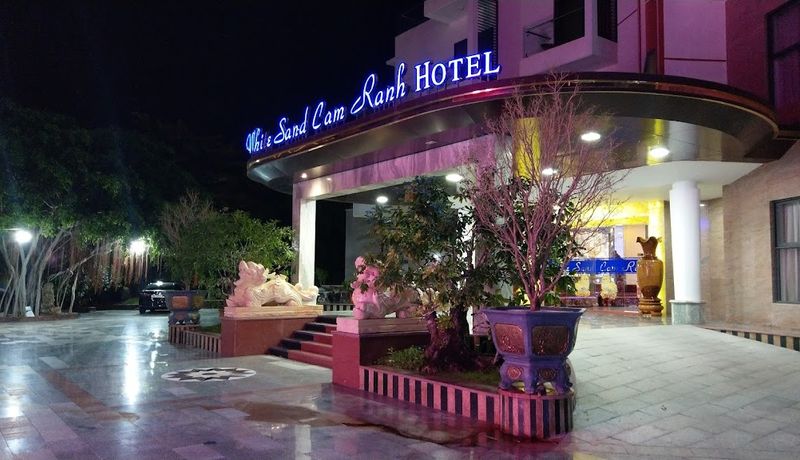 white sand cam ranh hotel nha trang