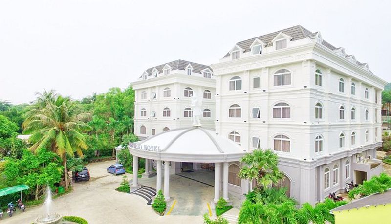 khach san boulevard phu quoc