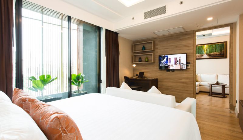 adelphi forty nine thailand