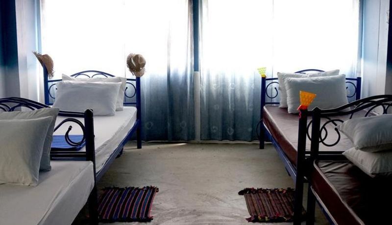 zhongdee hostel thailand