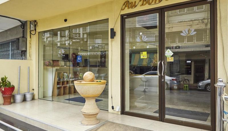au bon hostel thailand