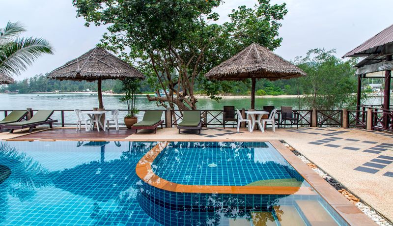 loyfa natural resort thailand