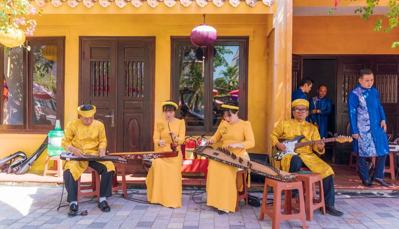justfly vinwonders nam hoi an
