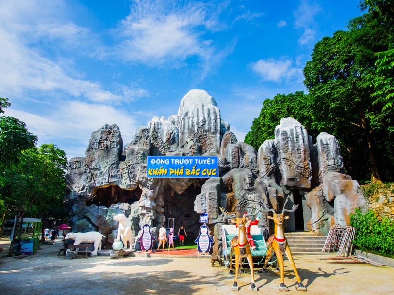 khoang xanh suoi tien ba vi