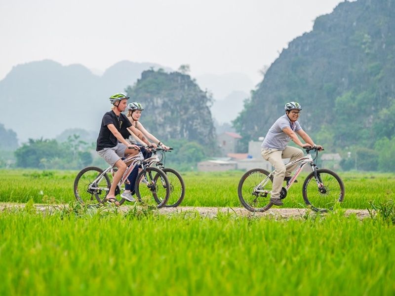justfly dap xe ninh binh