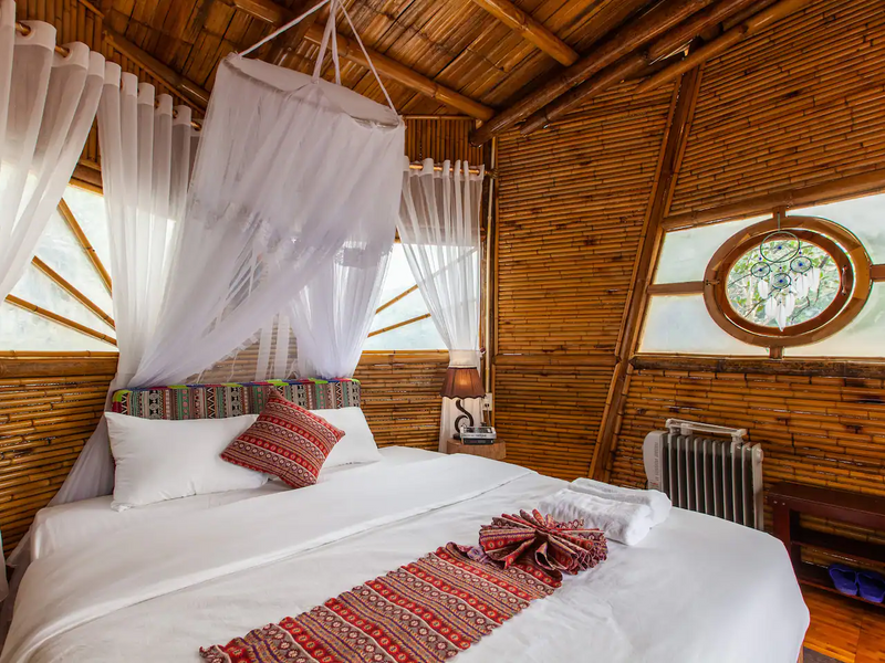 justfly trang an lamia bungalow bamboo treehouse ninh binh 