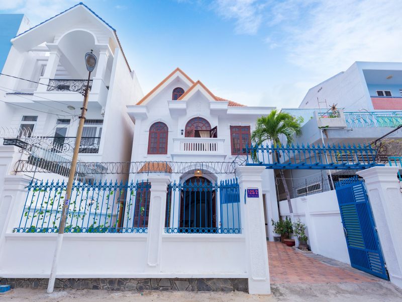 justfly 125 2 vo thi sau villa vung tau