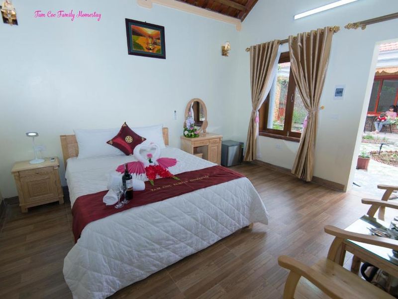 phong deluxe double tam coc family homestay ninh bin