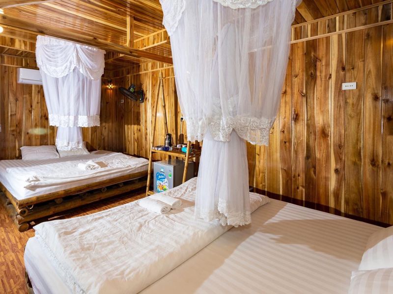 justfly water front bungalow ham rong homestay ninh binh 