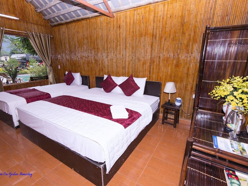 justfly bungalow 3 nguoi view be boi tam coc garden homestay ninh binh