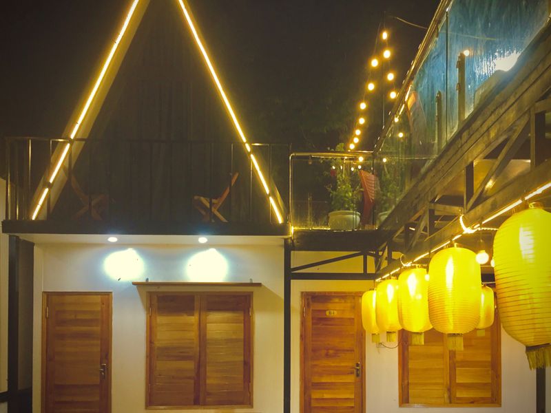 justfly nguyen can lon cuden homestay tam dao