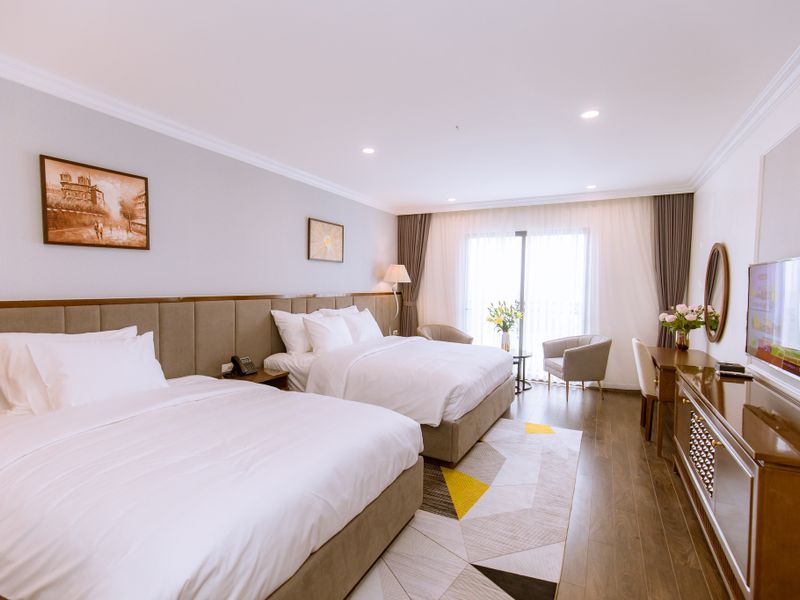 justfly phong deluxe twin pool view glory resort son tay