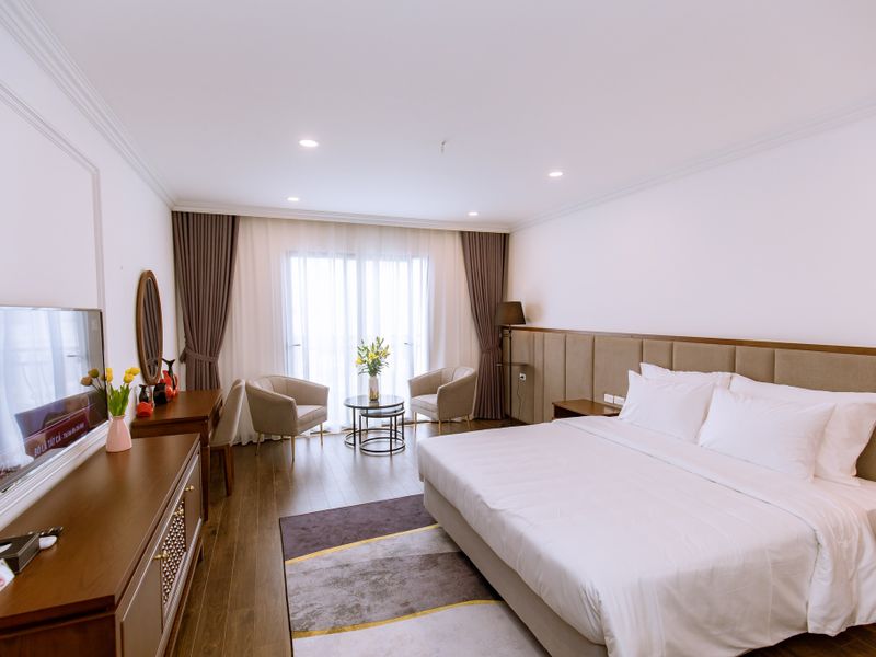 justfly phong deluxe king pool view glory resort son tay