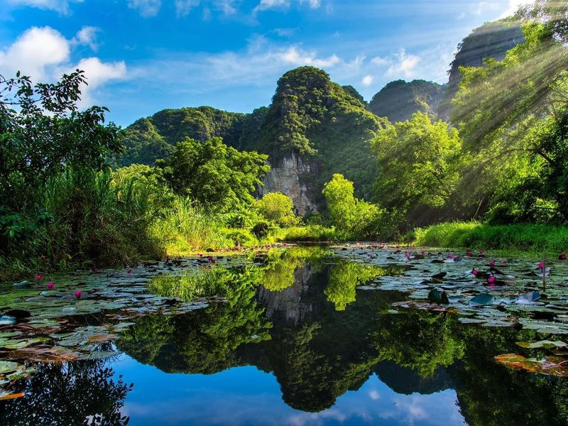thung nang dia diem du lich ninh binh attnib11