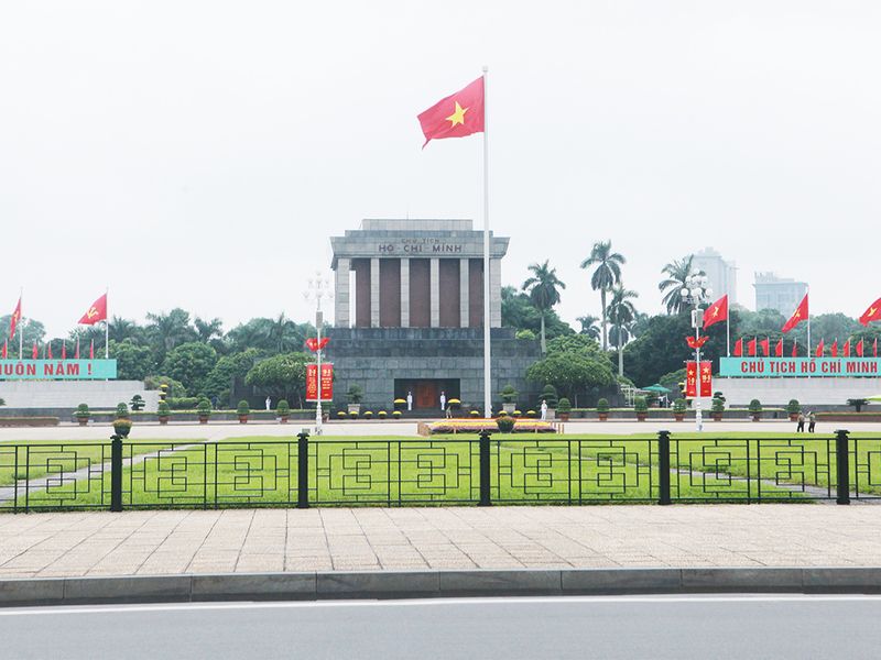 quang truong ba dinh ba dinh dia diem du lich ha noi atthan25