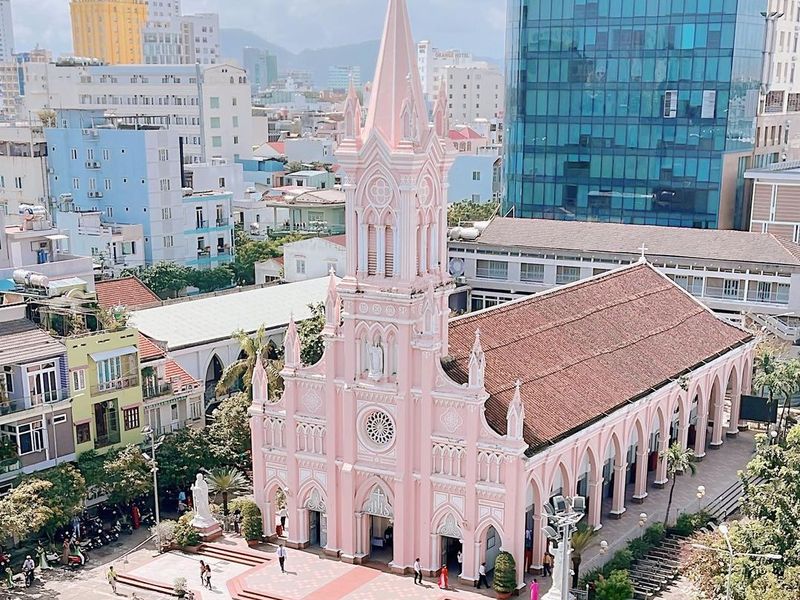 nha tho chinh toa da nang dia diem du lich da nang attdad15